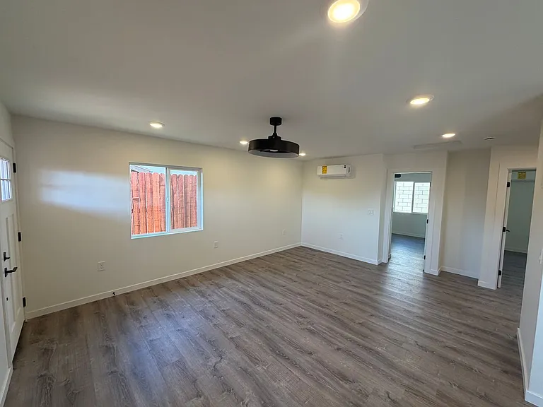 4640 Tilbury Ct — Photo 5