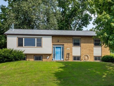2959 Pennsylvania Ave, Dubuque, IA, 52001