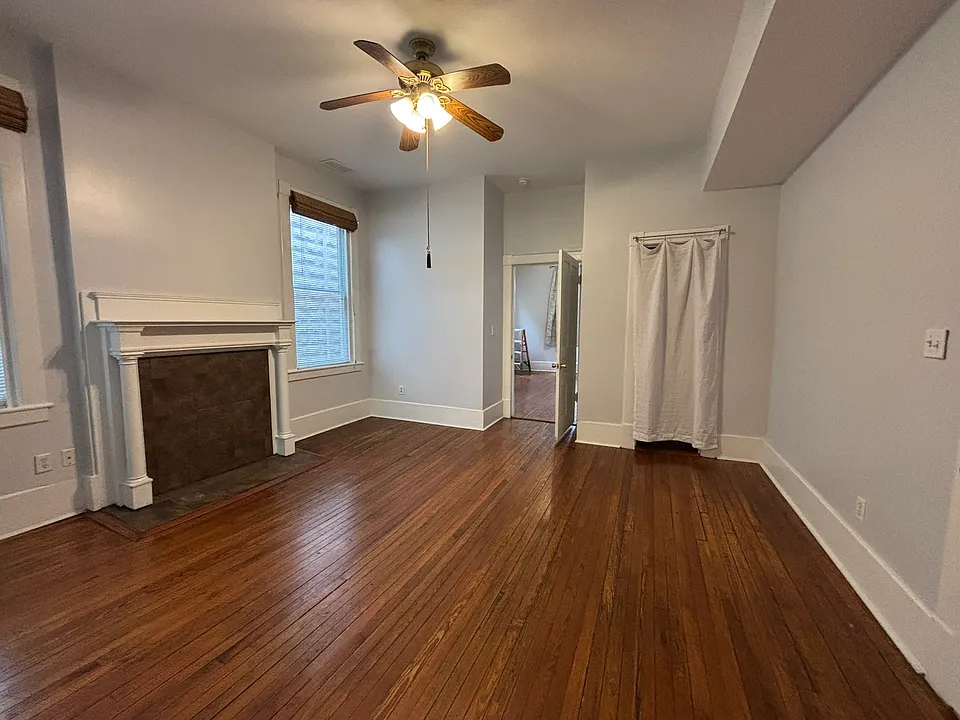 Living room or dining room, 13' x 15'