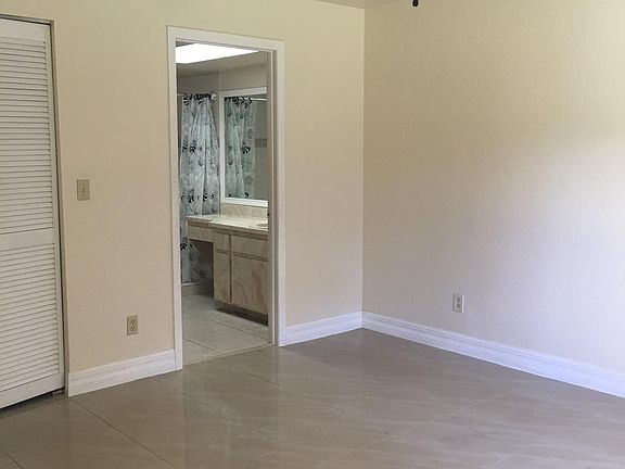 5th image of 619 Gerald Ave