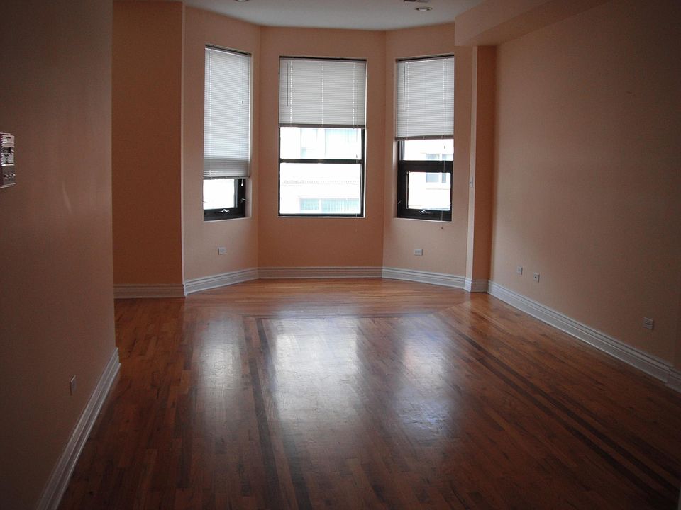 1st image of 2649 W North Ave APT 2