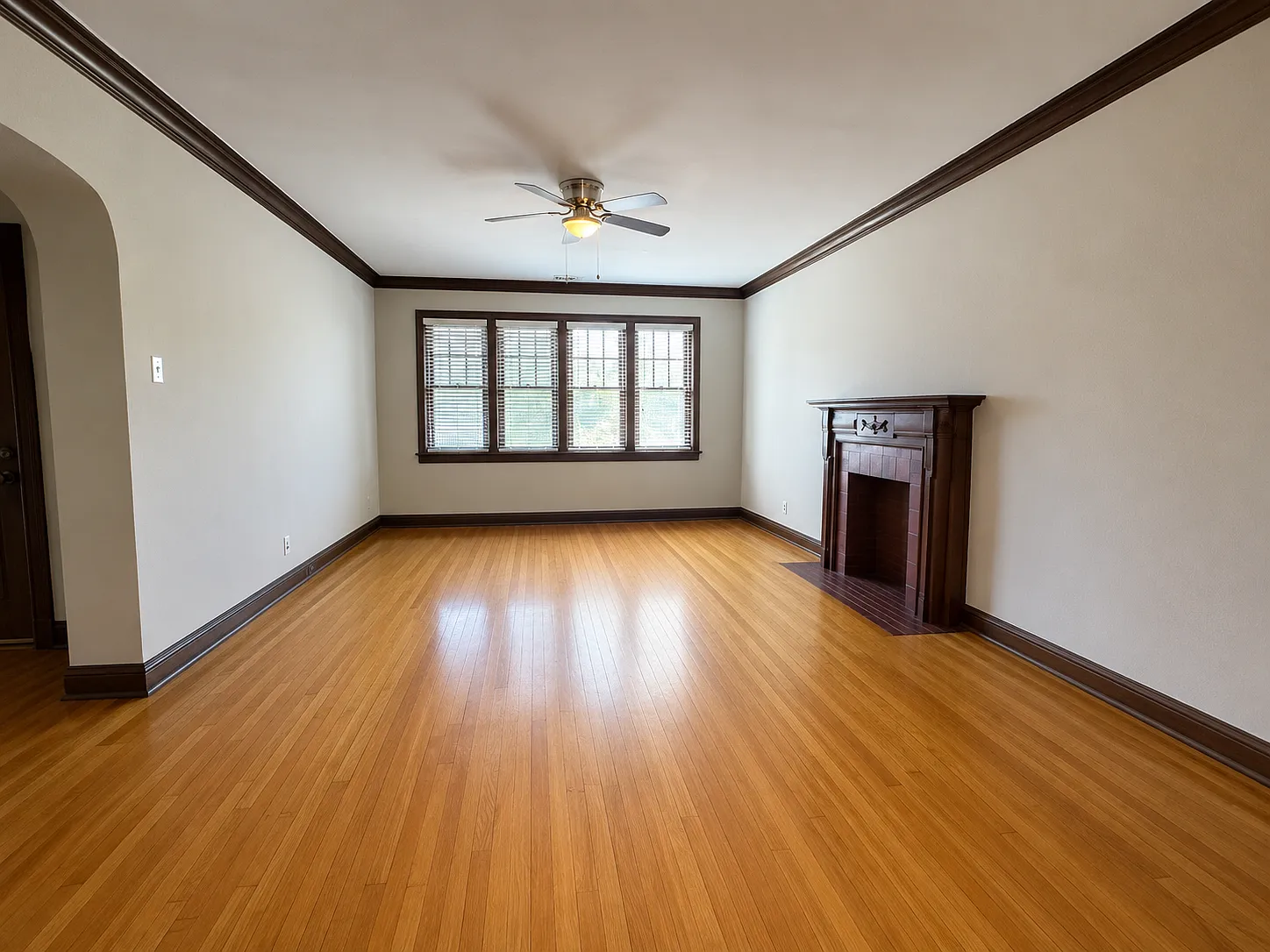 2 bed, 1.5 bath, $1,595 — Photo 3