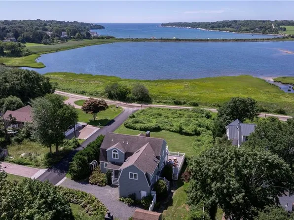 38 Pierce Ave, Jamestown, RI 02835