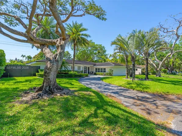 6440 SW 144th St, Coral Gables, FL 33158