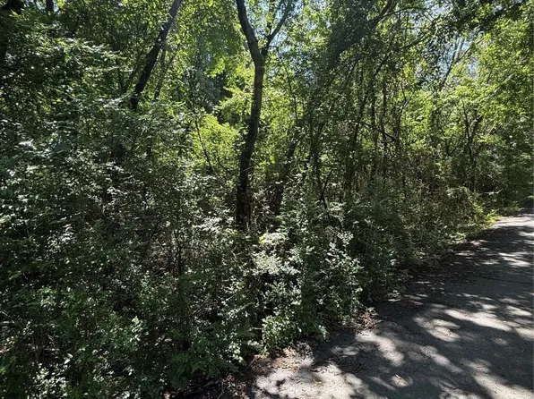 Blairwood Dr, Wagoner, OK 74467