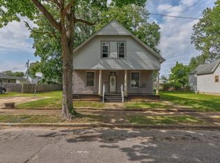 612 E Blackford Ave, Evansville, IN 47713