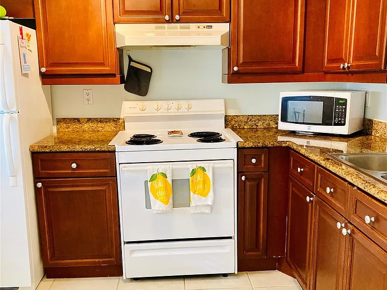1541 S Ocean Blvd #324 — Photo 7