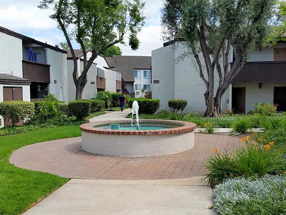 2nd image of 1317 Caminito Gabaldon Unit L