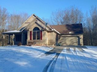 2800 Consear Rd, Lambertville, MI 48144