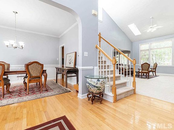 2nd image of 704 Ainsley Ct