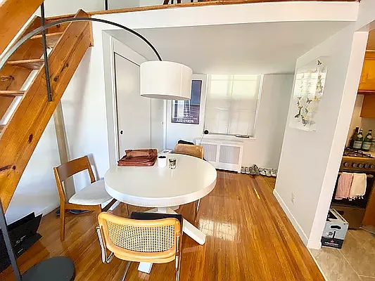 Rented by J PRESTON AND ASSOCIATES INC | media 2