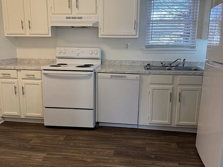 Huntley Ridge East — Photo 43