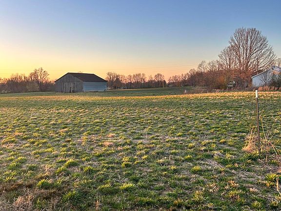 3rd image of 7 Jonah Kelsey Rd