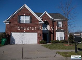 10233 Kelso Ct, Charlotte, NC 28278