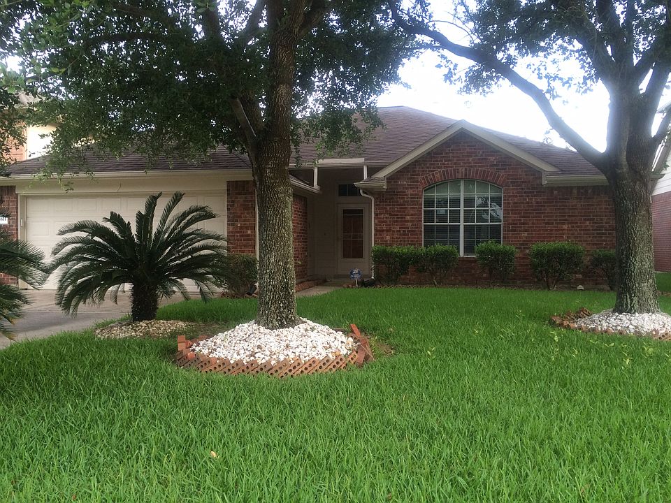 1st image of 15611 Possum Kingdom Ln