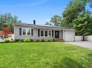 10 North St, Andover, MA 01810