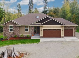 6715 218th Ave E, Lake Tapps, WA 98391