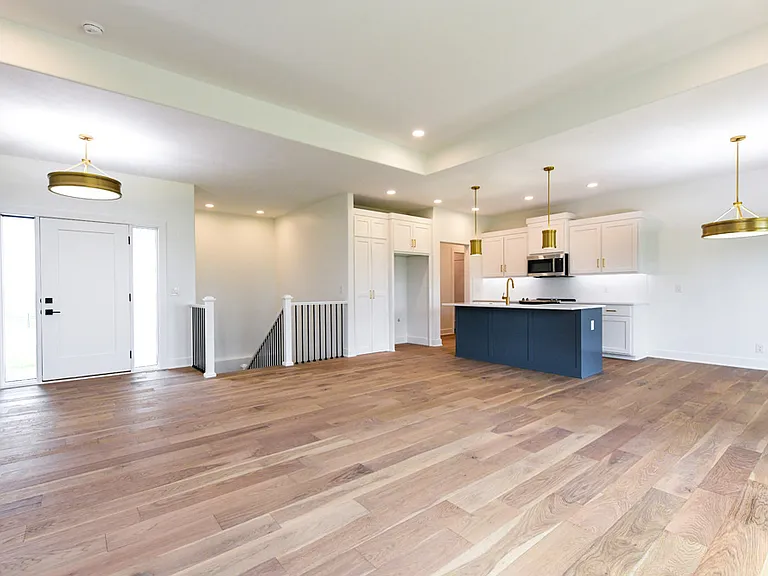 12605 Glenn St — Photo 10