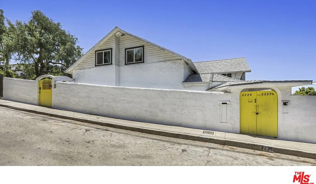 Studio, 1.0 bath, 750 sqft, $3,200 — Photo 2