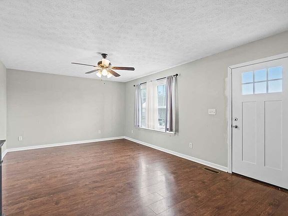 2nd image of 319 Windsong Dr