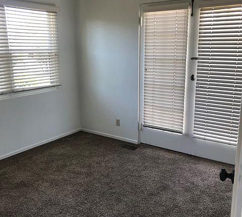 5th image of 316 N Soledad St