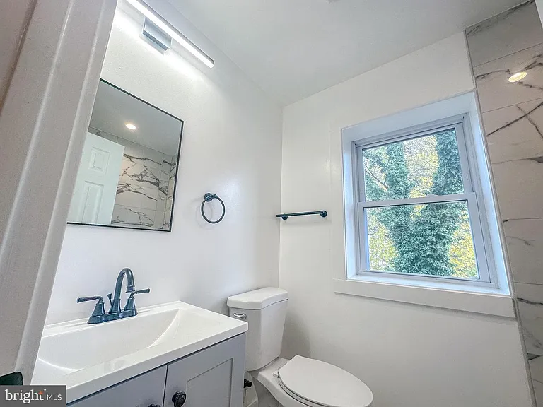 3326 12th St SE — Photo 10