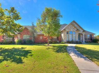 13252 Fairway Dr, Choctaw, OK 73020
