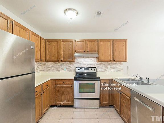 2nd image of 2643 Hitchcock Dr