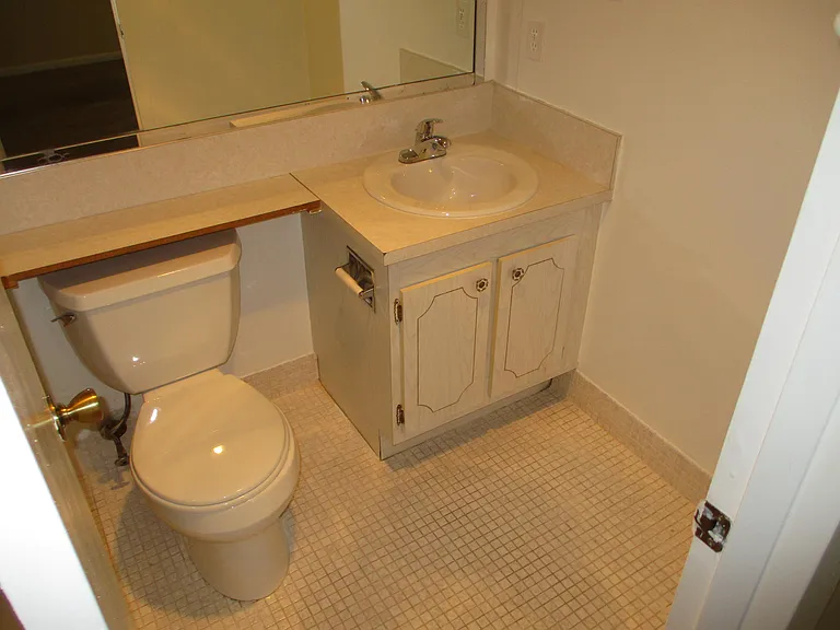 506 Mansfield Dr #M — Photo 22
