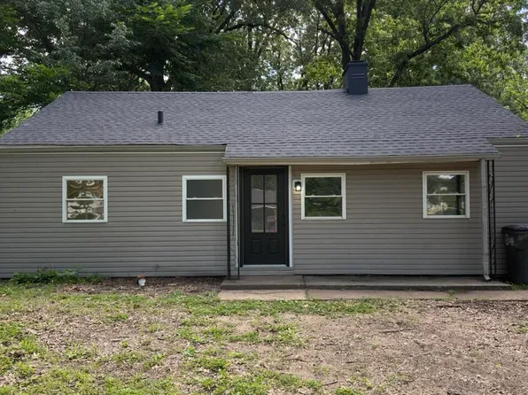 942 N 26th St, Paducah, KY 42001