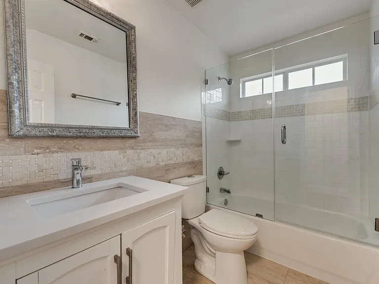 214 Sherwood Dr — Photo 11