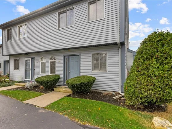 511 Child St APT 701, Warren, RI 02885