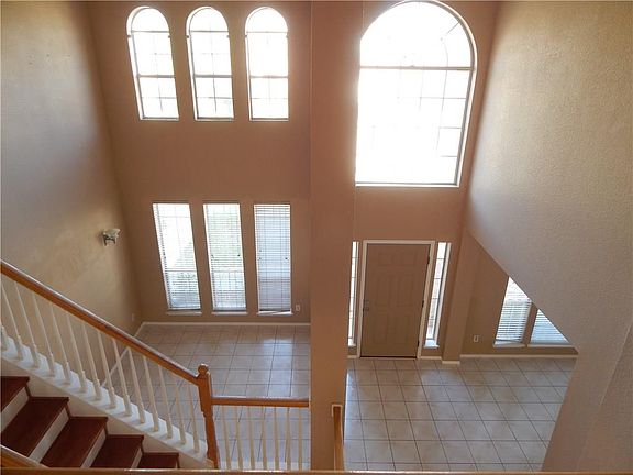 5th image of 7741 Stansfield Dr
