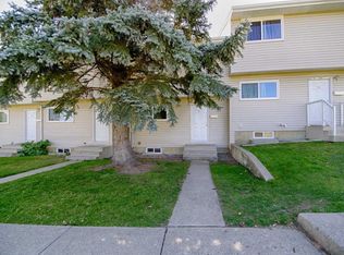 55 S Lemoyne Cres W #6, Lethbridge, AB T1K4J7