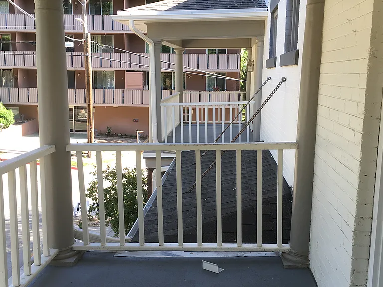301 N Almond St #4 — Photo 6