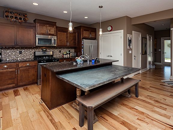 4th image of 6355 Pommel Pl