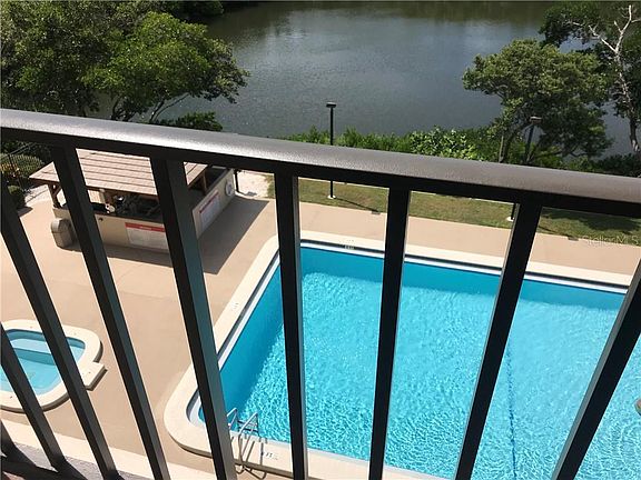 4th image of 7050 Sunset Dr S APT 411