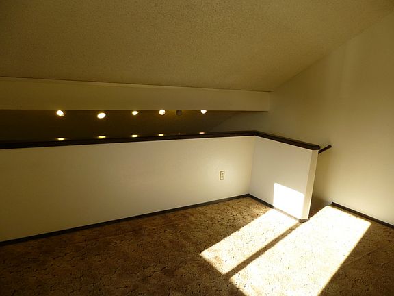 4th image of 1609 Madison Ave NW