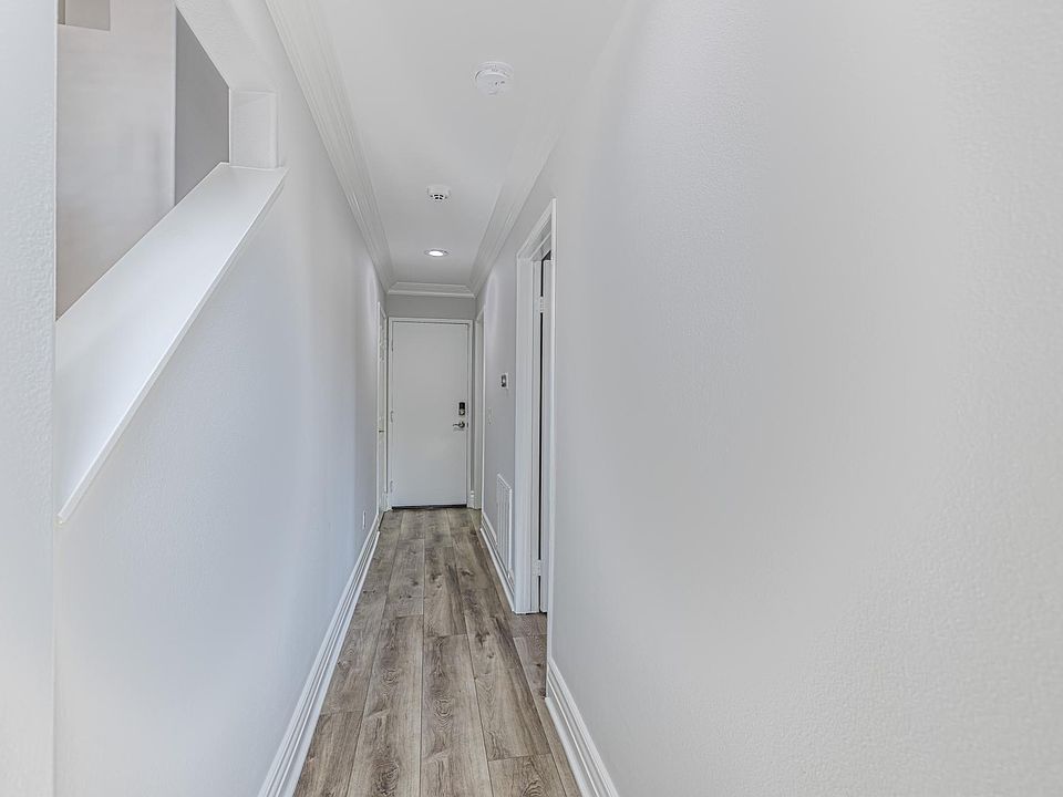 1st image of 26437 Puffin Pl
