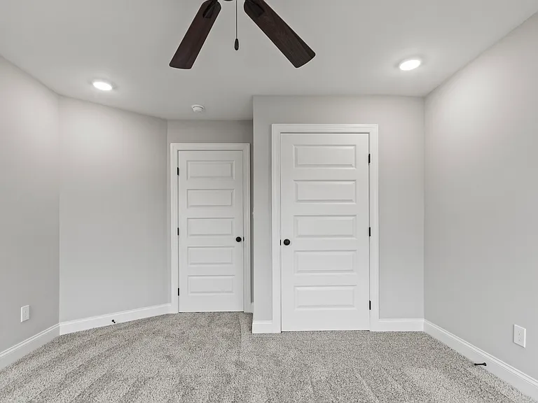 Lucas Ferry Townhomes — Photo 97