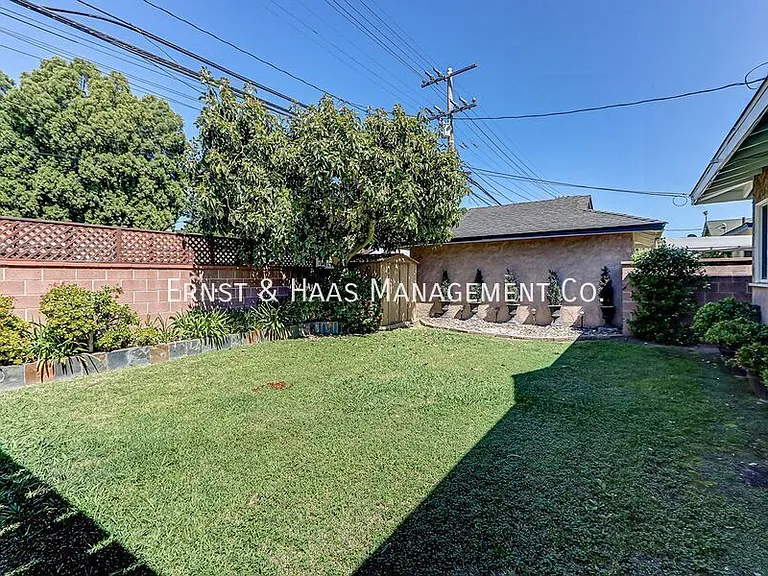 6533 E Monlaco Rd — Photo 27