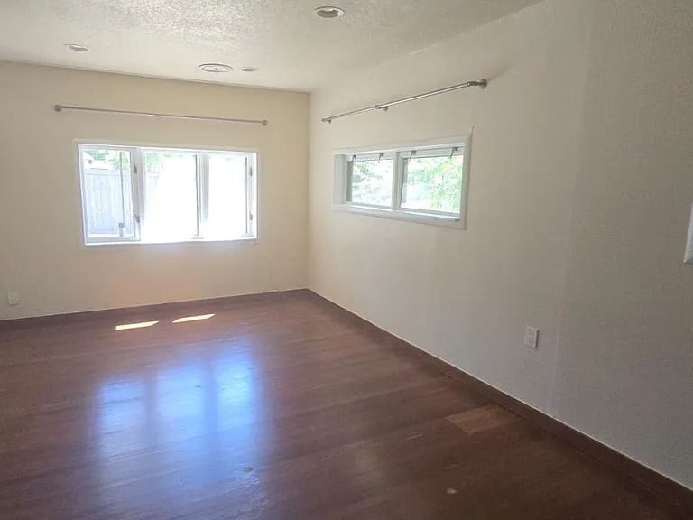 1325 Balsam Ave — Photo 36