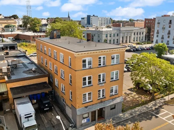 374-378 Washington St, Lynn, MA 01901