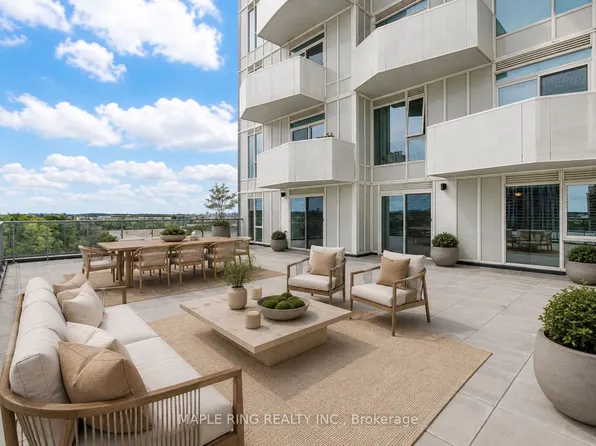 474 Caldari Rd #704, Vaughan, ON L4K 5P1