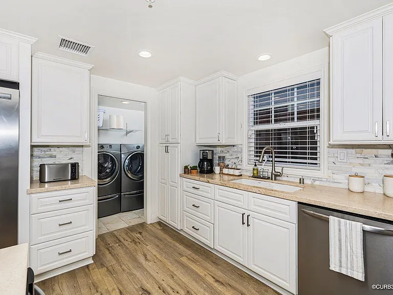 1452 Reed Ave — Photo 7