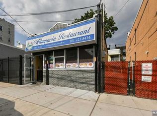 430 51st St, West New York, NJ 07093