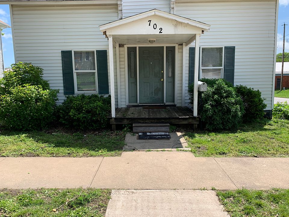 1st image of 702 N Franklin St