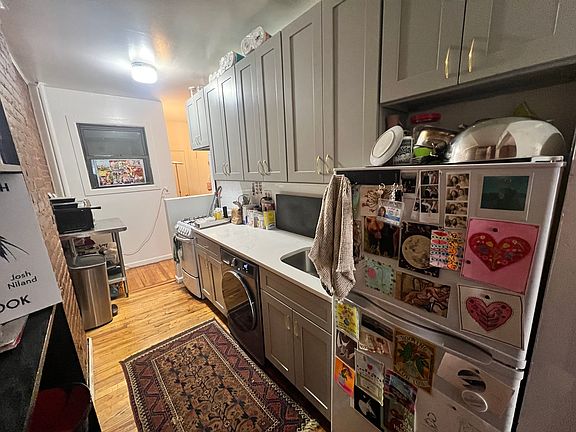 3rd image of 444 E 78th St APT 12