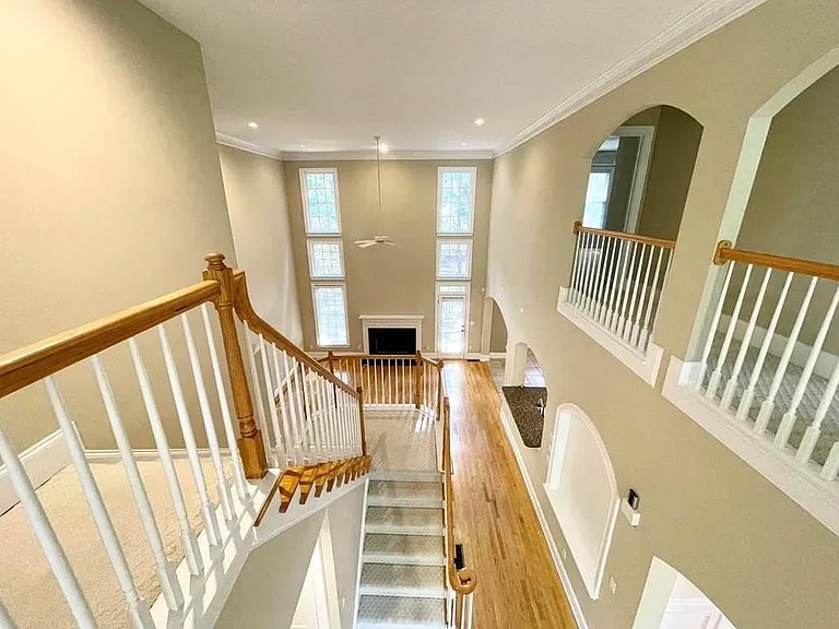 455 Wembley Cir — Photo 31