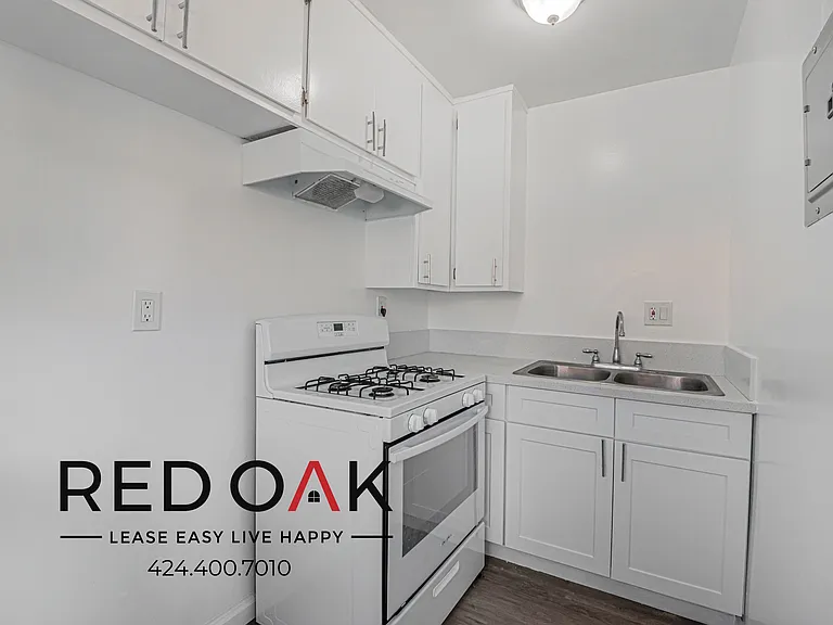 333 N Brand Blvd #8 — Photo 2